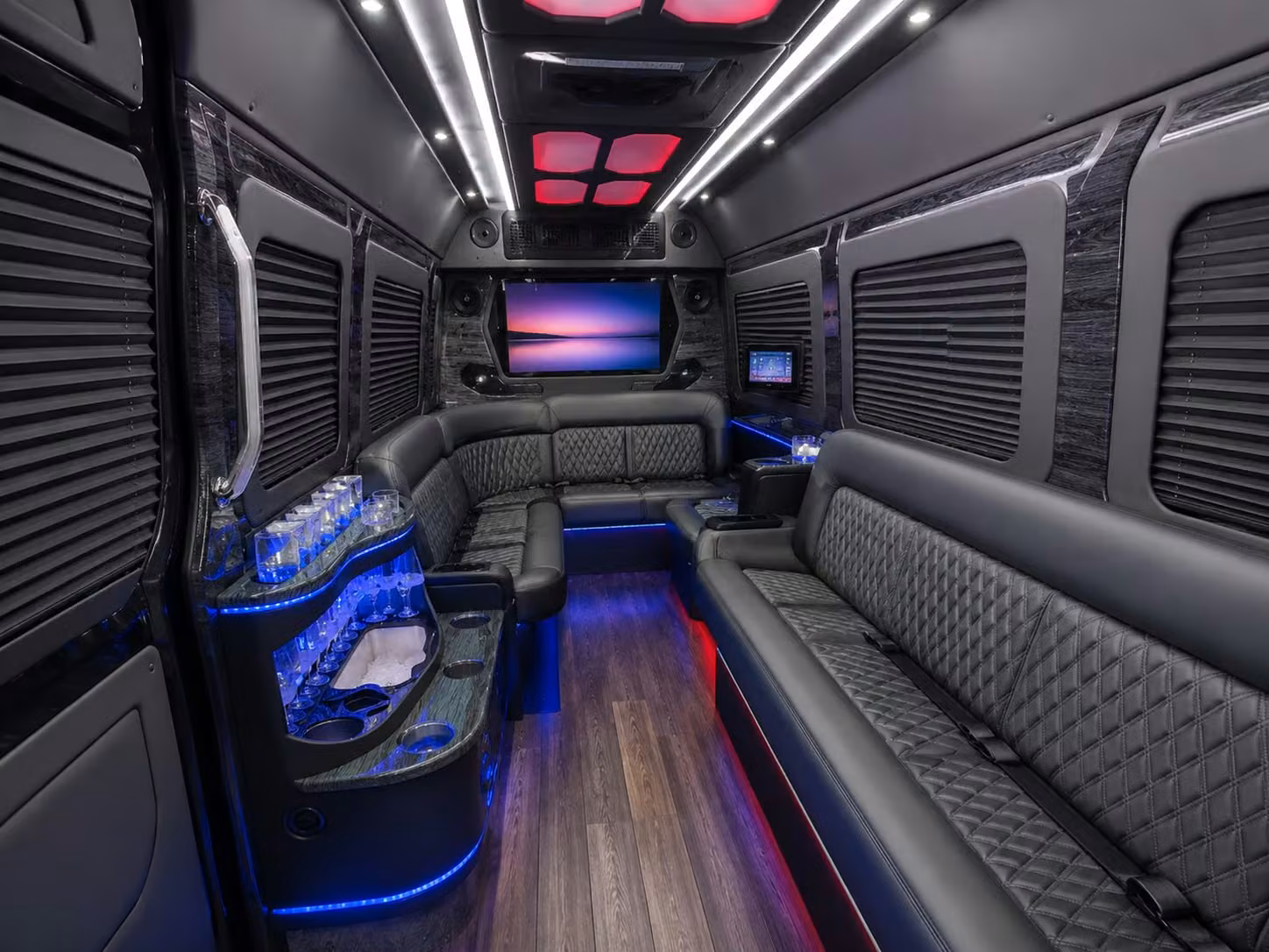 what bus types are available for employee transportation in college station